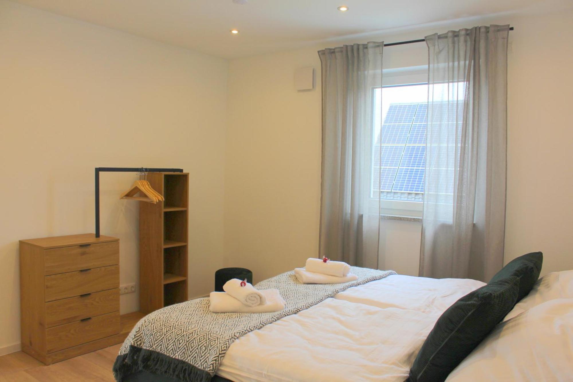 Ada4, Mit Kueche, Badewanne, Balkon, Terrasse, Parkplatz Am Haus, Ruhig Gelegen