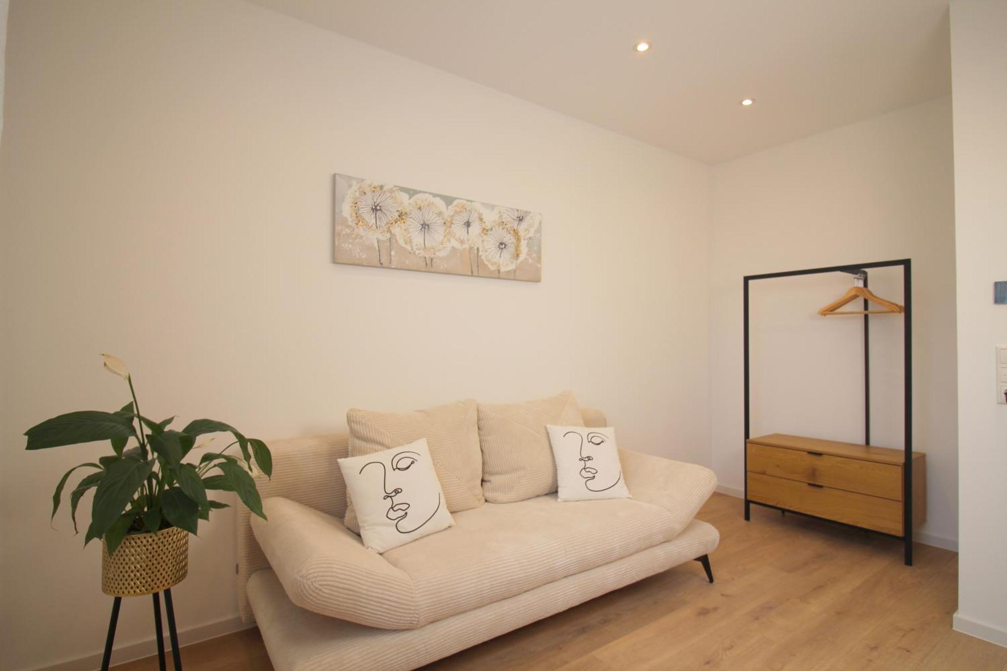 Ada4, Mit Kueche, Badewanne, Balkon, Terrasse, Parkplatz Am Haus, Ruhig Gelegen Apartment Kulmbach