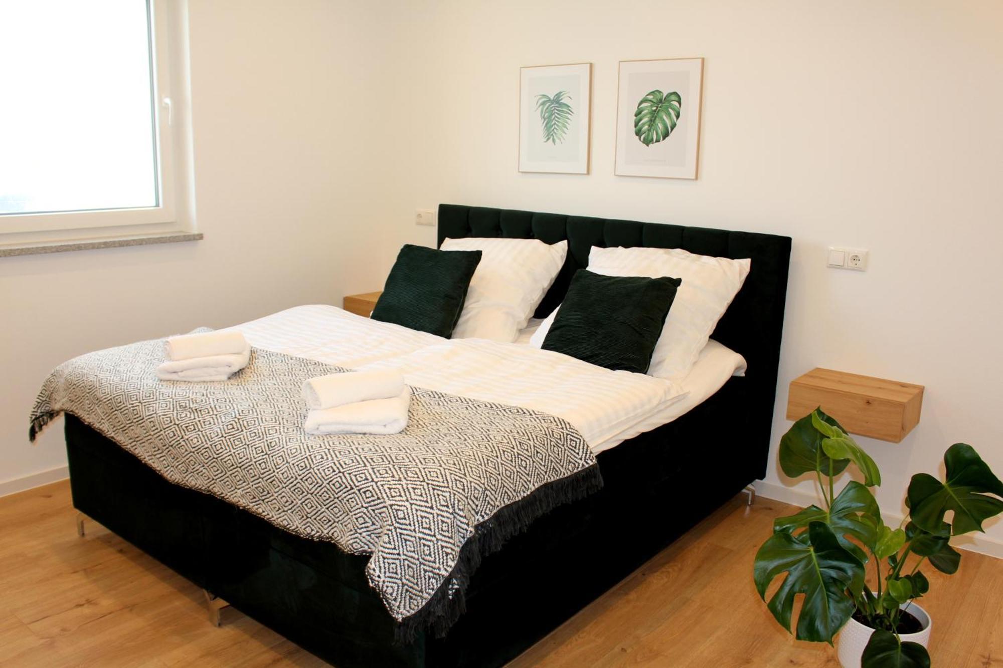 Apartment Ada4, Mit Kueche, Badewanne, Balkon, Terrasse, Parkplatz Am Haus, Ruhig Gelegen
