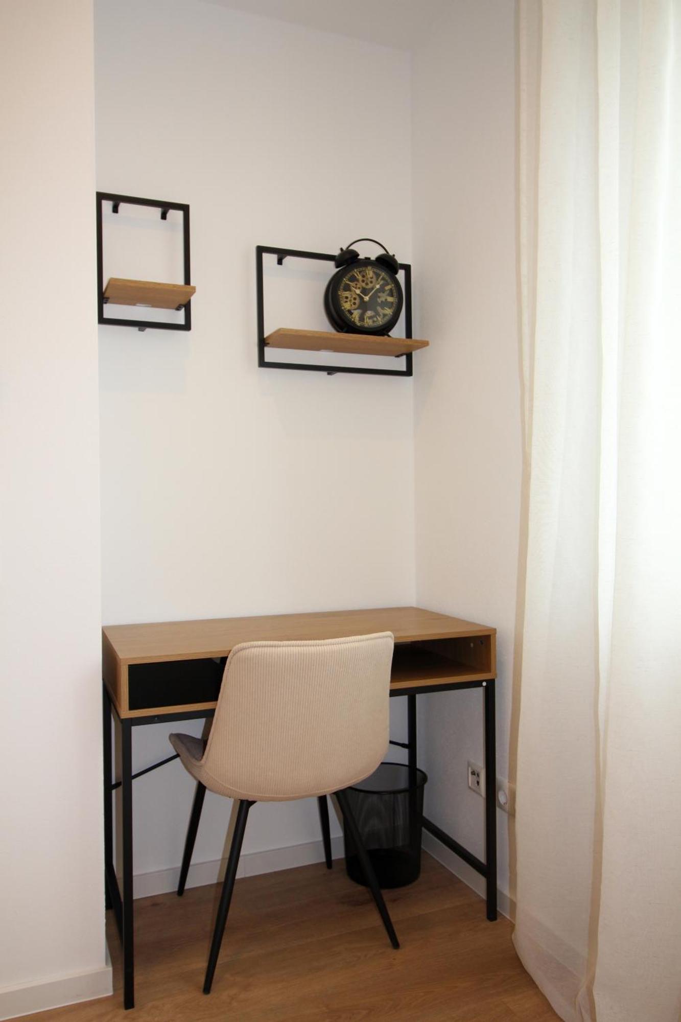 Ada4, Mit Kueche, Badewanne, Balkon, Terrasse, Parkplatz Am Haus, Ruhig Gelegen * Kulmbach