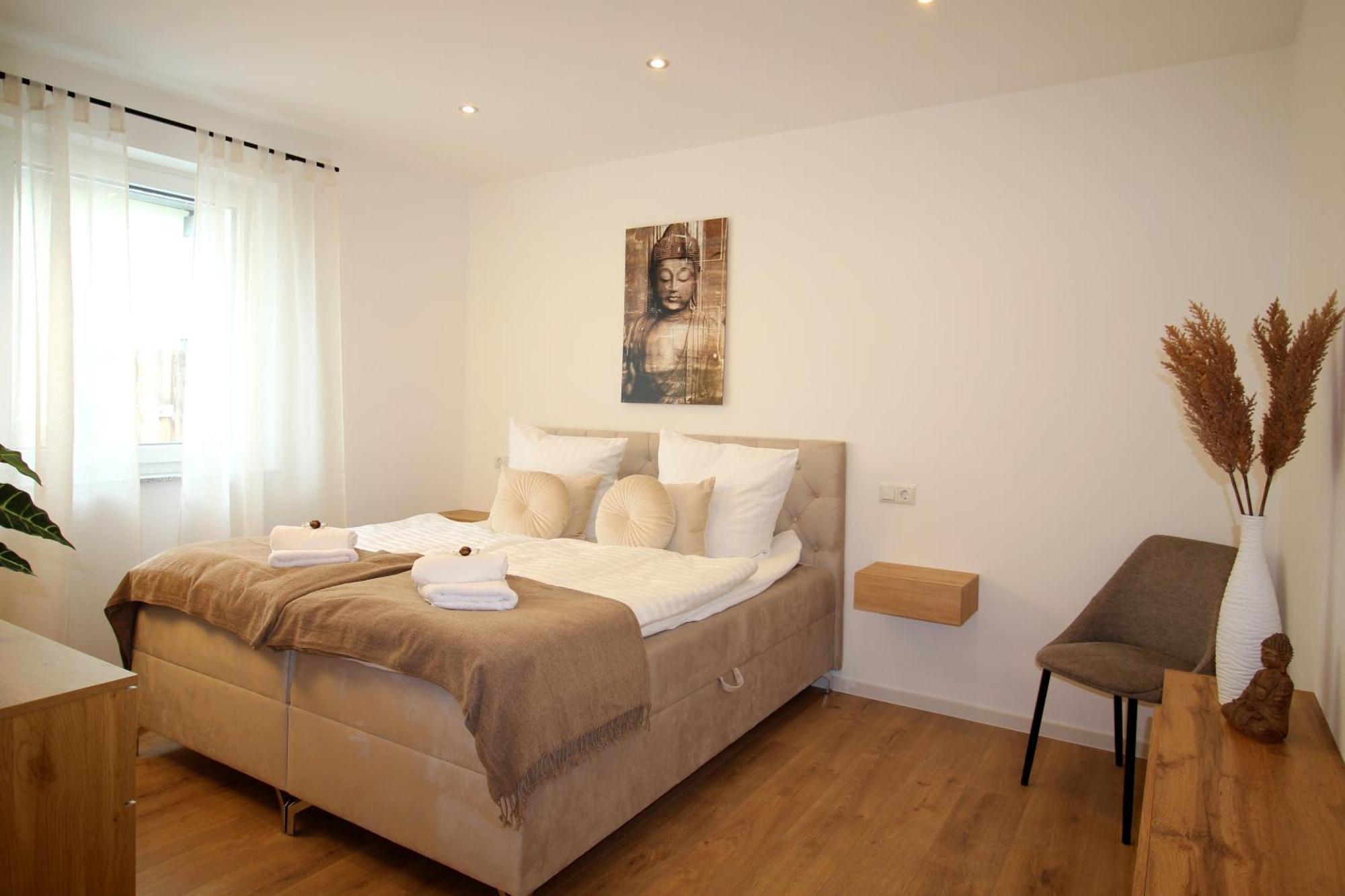 Ada4, Mit Kueche, Badewanne, Balkon, Terrasse, Parkplatz Am Haus, Ruhig Gelegen Apartment