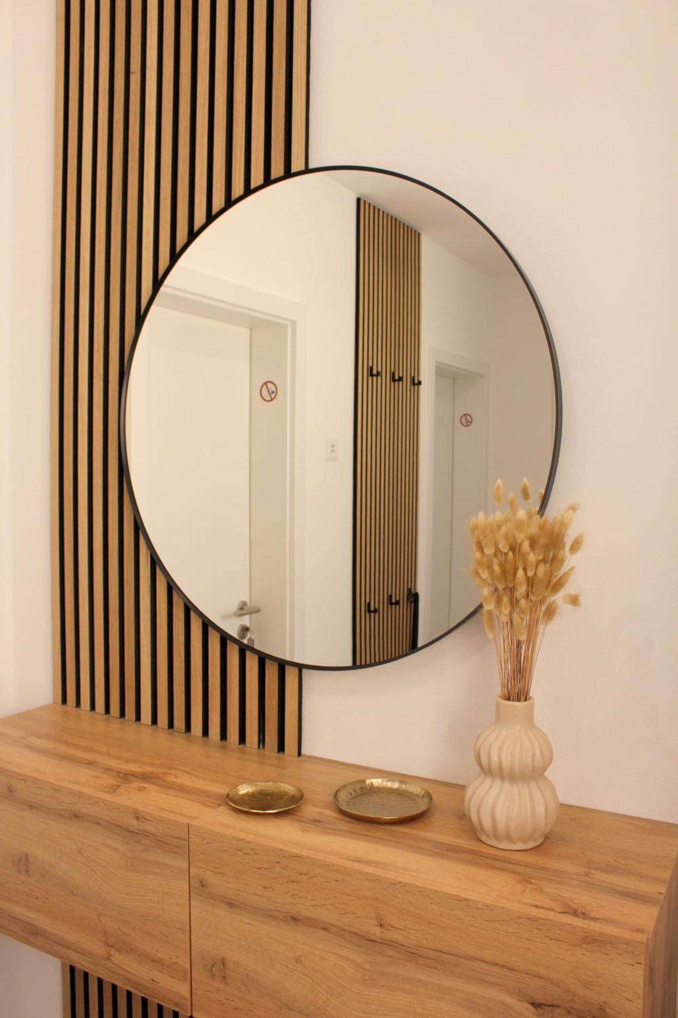 Ada4, Mit Kueche, Badewanne, Balkon, Terrasse, Parkplatz Am Haus, Ruhig Gelegen Apartment *