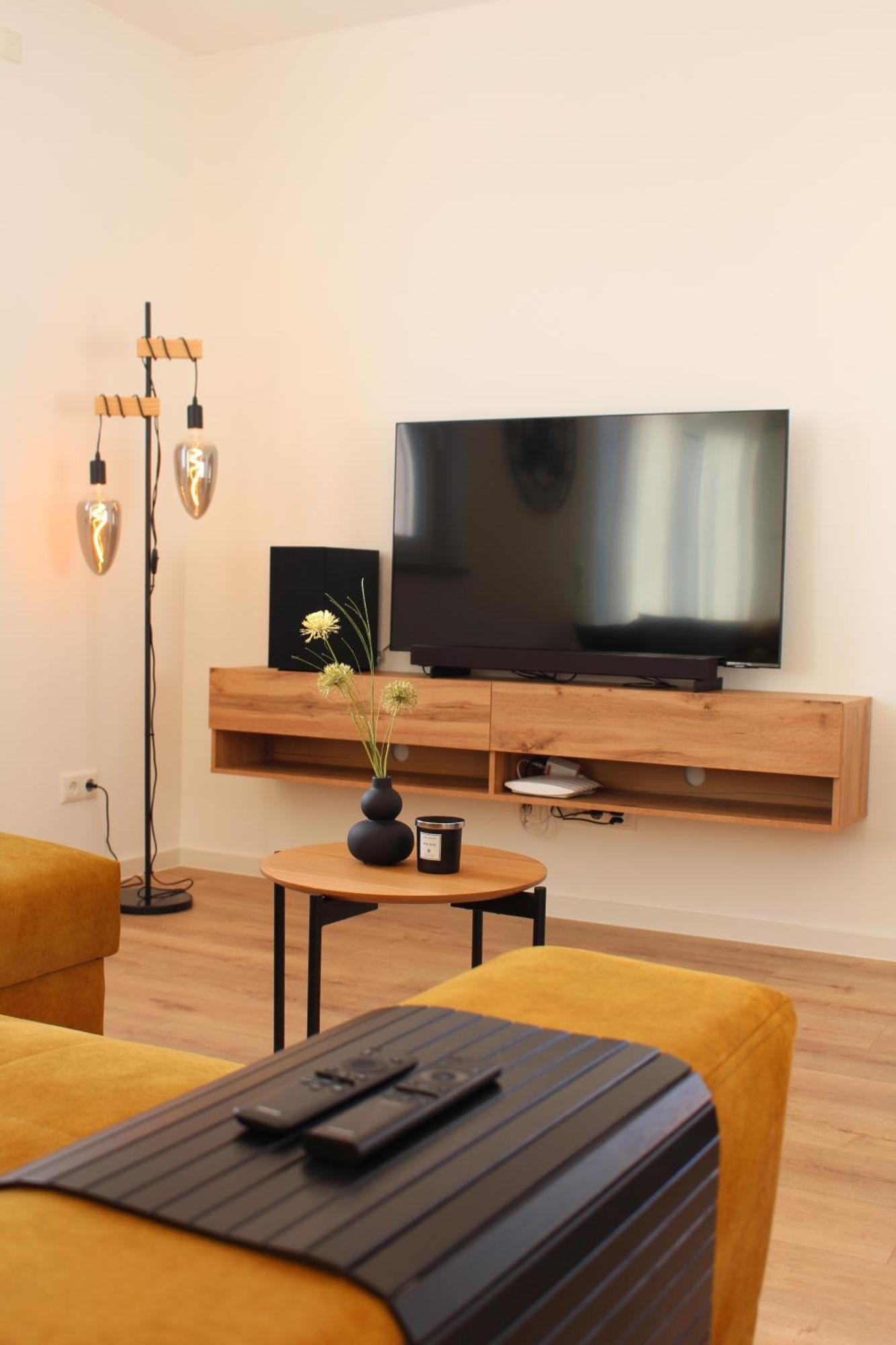 Ada4, Mit Kueche, Badewanne, Balkon, Terrasse, Parkplatz Am Haus, Ruhig Gelegen
