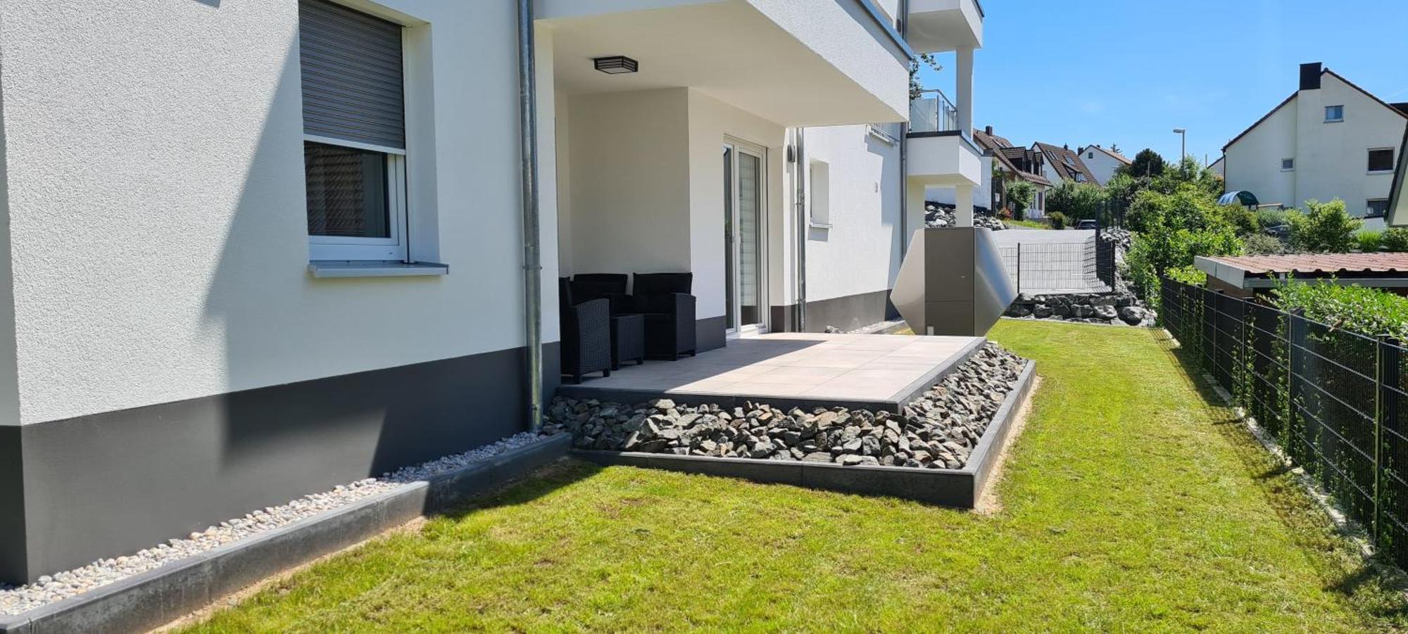 Ada4, Mit Kueche, Badewanne, Balkon, Terrasse, Parkplatz Am Haus, Ruhig Gelegen *