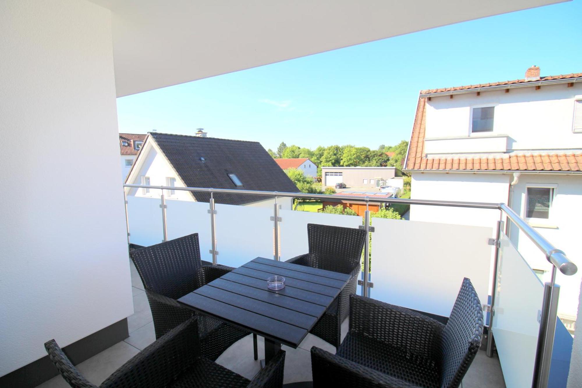 Ada4, Mit Kueche, Badewanne, Balkon, Terrasse, Parkplatz Am Haus, Ruhig Gelegen Apartament *