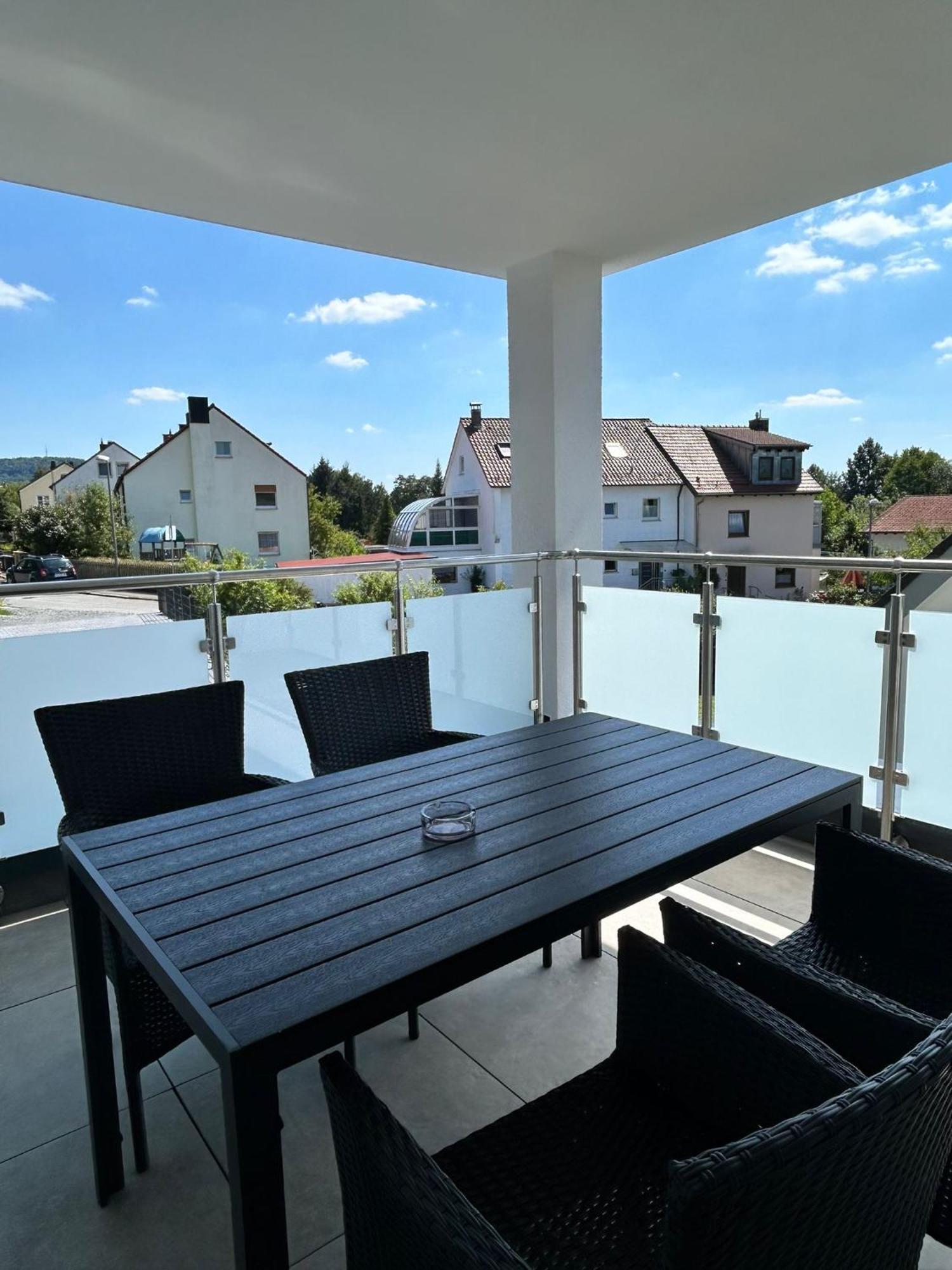 Apartament Ada4, Mit Kueche, Badewanne, Balkon, Terrasse, Parkplatz Am Haus, Ruhig Gelegen Kulmbach